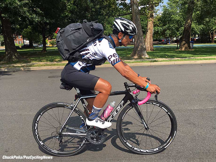 PEZ Cycling News Review: Velomacchi 40L Speedway Backpack